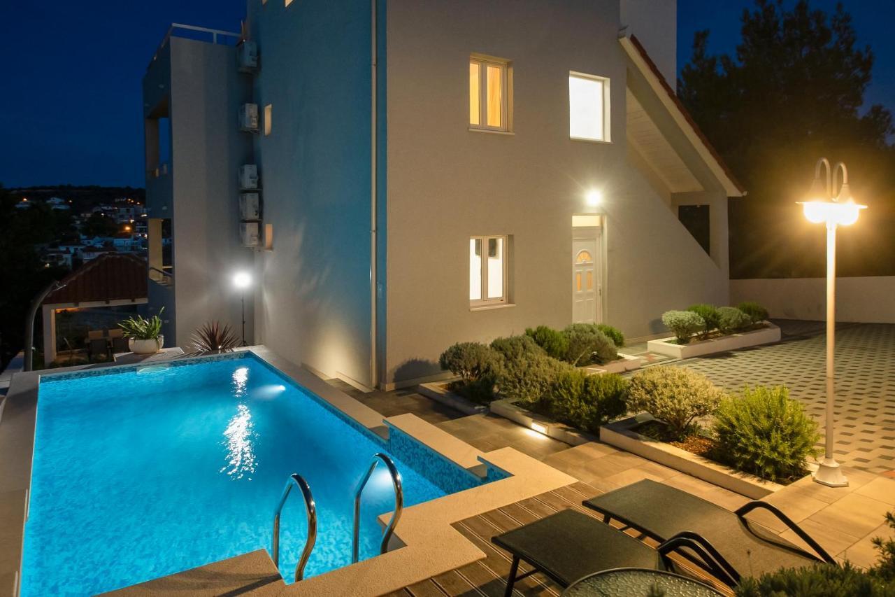 Villa Sena Ražanj Exteriér fotografie