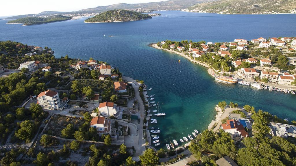 Villa Sena Ražanj Exteriér fotografie